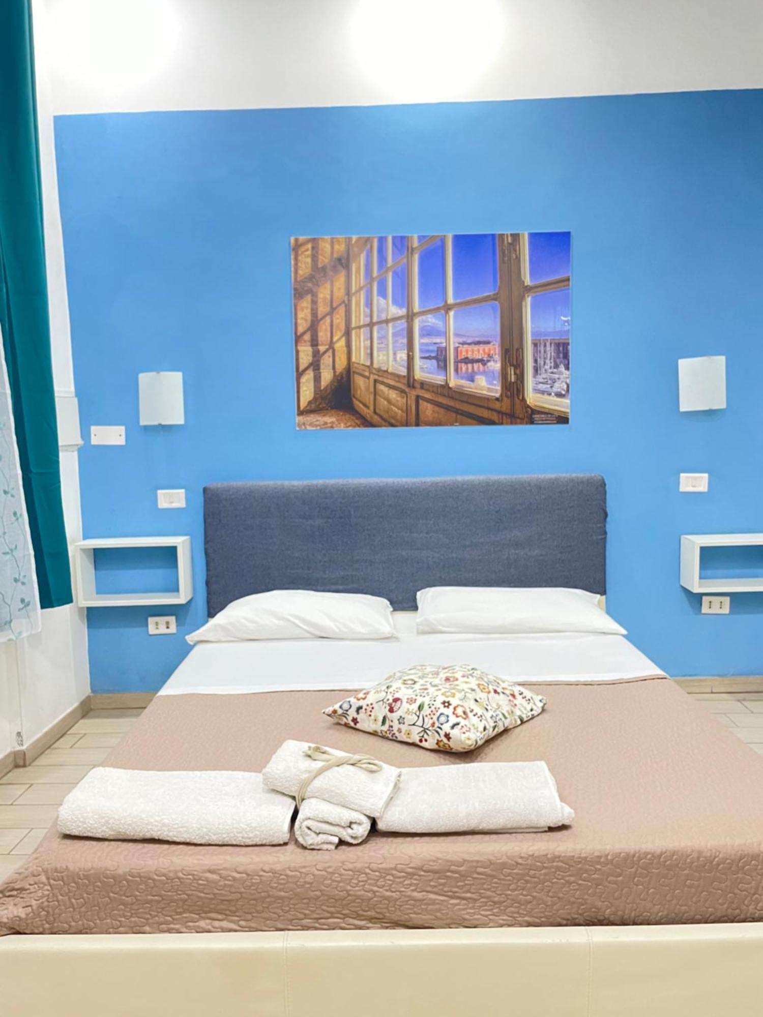 مبيت وإفطار نابولي Decumani Prestige المظهر الخارجي الصورة