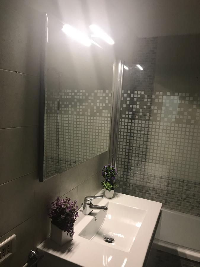 مبيت وإفطار نابولي Decumani Prestige المظهر الخارجي الصورة